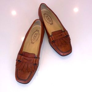 Tod’s Pleated Accents Loafers